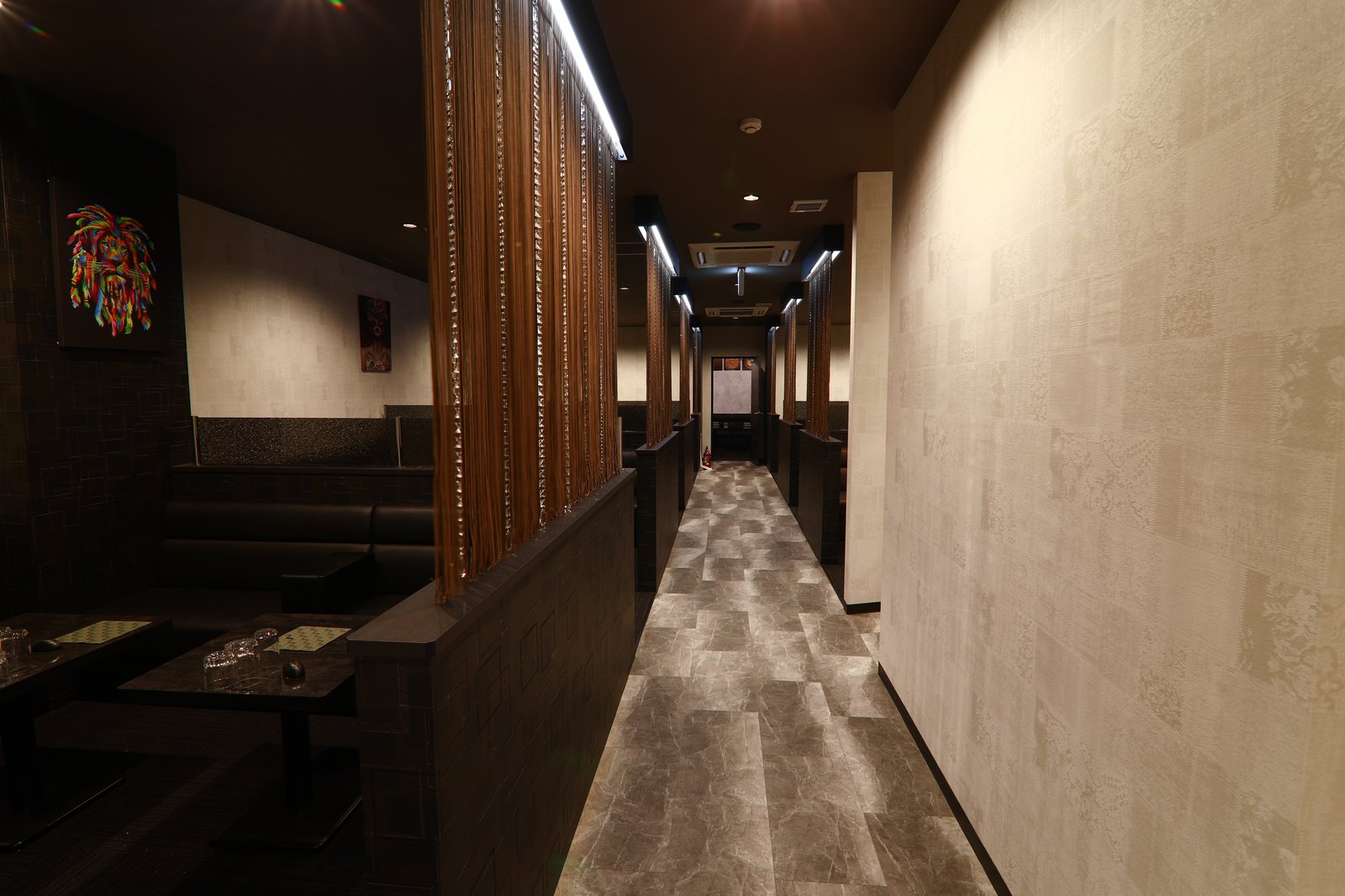 CLUB Yve 店内